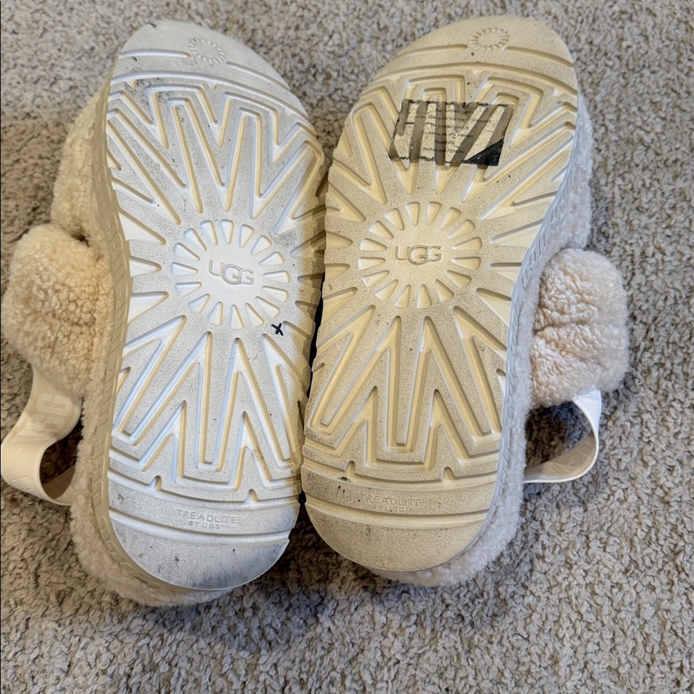 UGG woman’s Fluffy Slippers - Cream - Picture 7 of 7